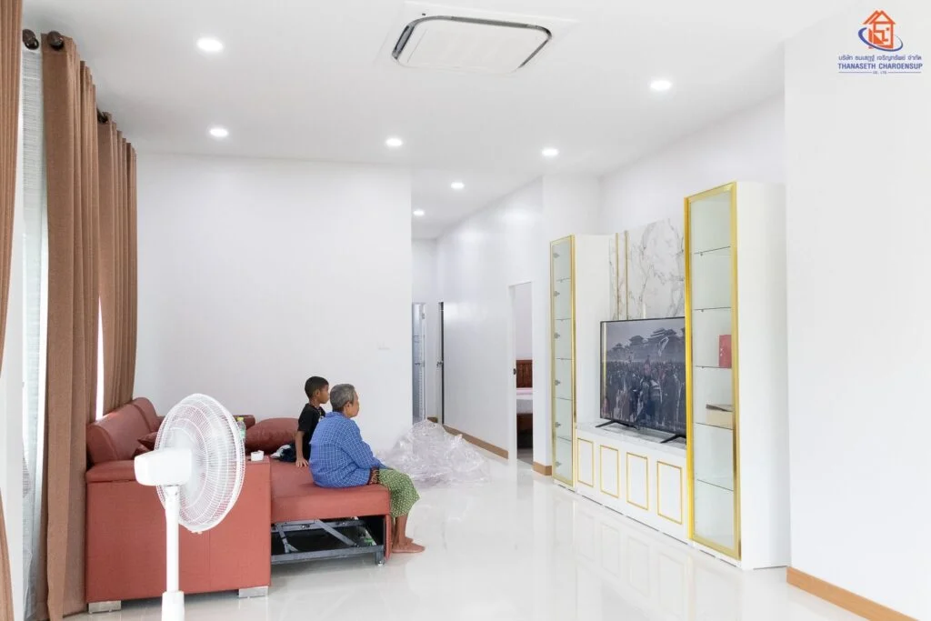 ส่งมอบบ้าน คุณจำเนียร (ต.ม่วงสามสิบ อ.ม่วงสามสิบ จ.อุบลราชธานี )