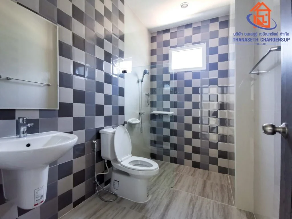 ส่งมอบบ้าน คุณปิ่นอนงค์ (ต.ท่าโพธิ์ศรี อ.เดชอุดม จ.อุบลราชธานี)