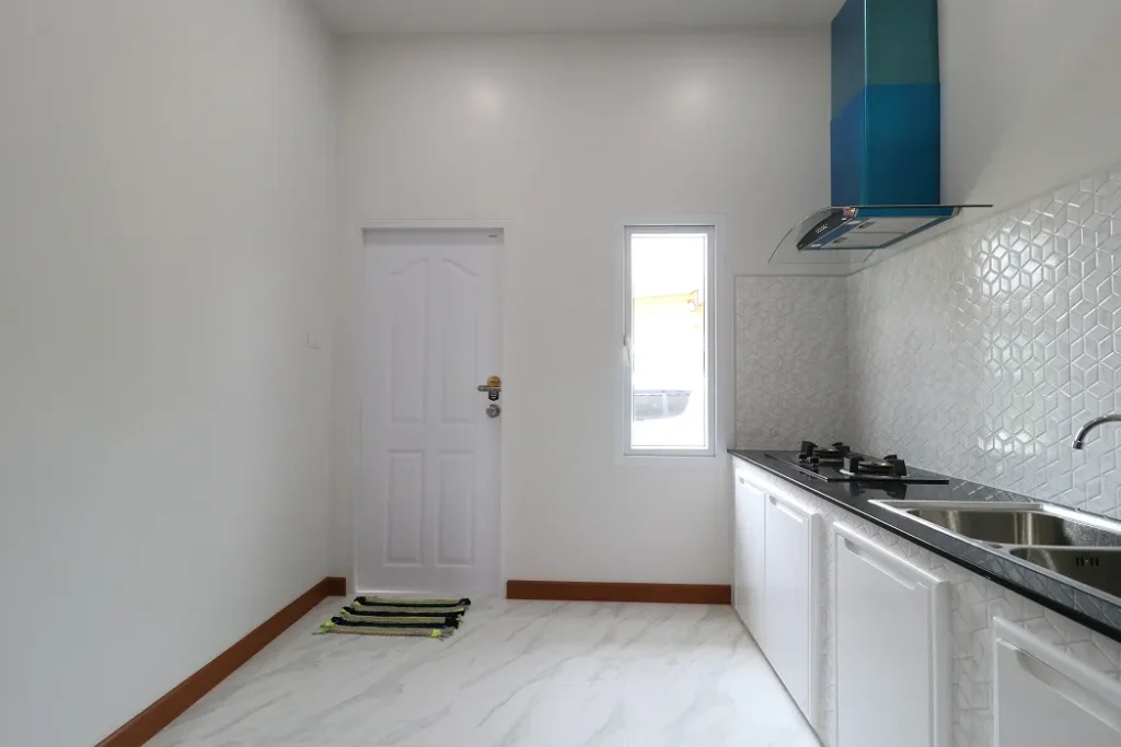 ส่งมอบบ้าน คุณอธิวัฒน์ (ต.ท่าหาดยาว อ.โพนทราย จ.ร้อยเอ็ด)