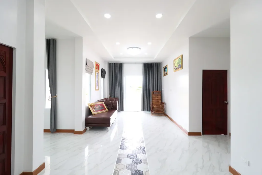 ส่งมอบบ้าน คุณอธิวัฒน์ (ต.ท่าหาดยาว อ.โพนทราย จ.ร้อยเอ็ด)