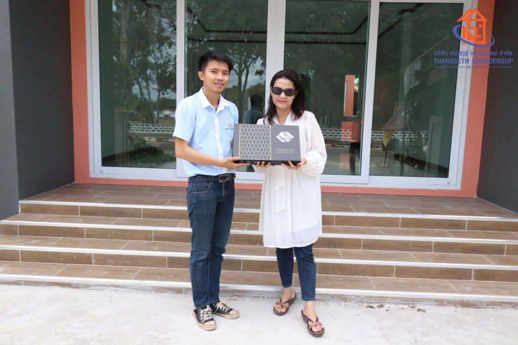 ส่งมอบบ้าน คุณวนิดา (ต.ส่องดาว อ.ส่องดาว จ.สกลนคร)