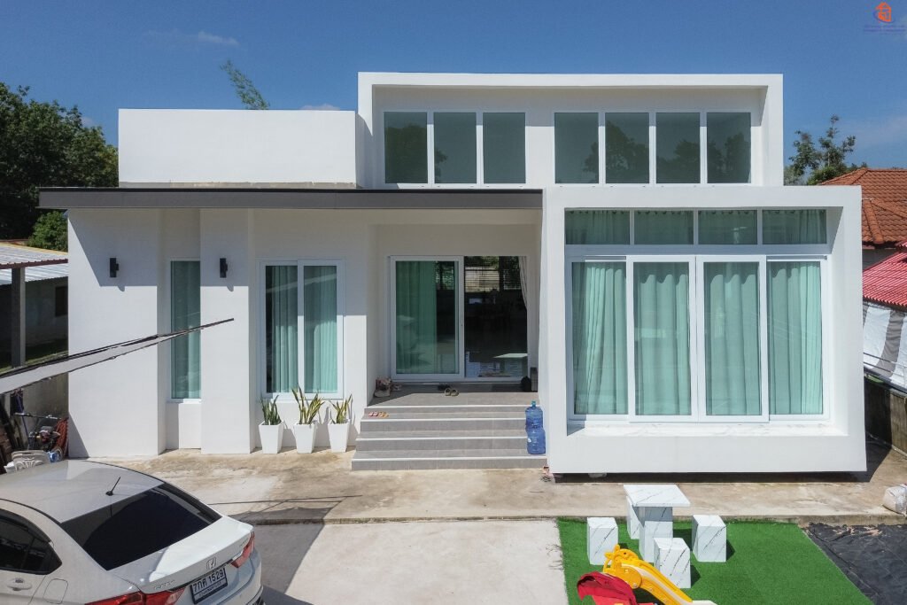 ส่งมอบบ้าน คุณธนายศ (อ.ส่องดาว จ.สกลนคร)