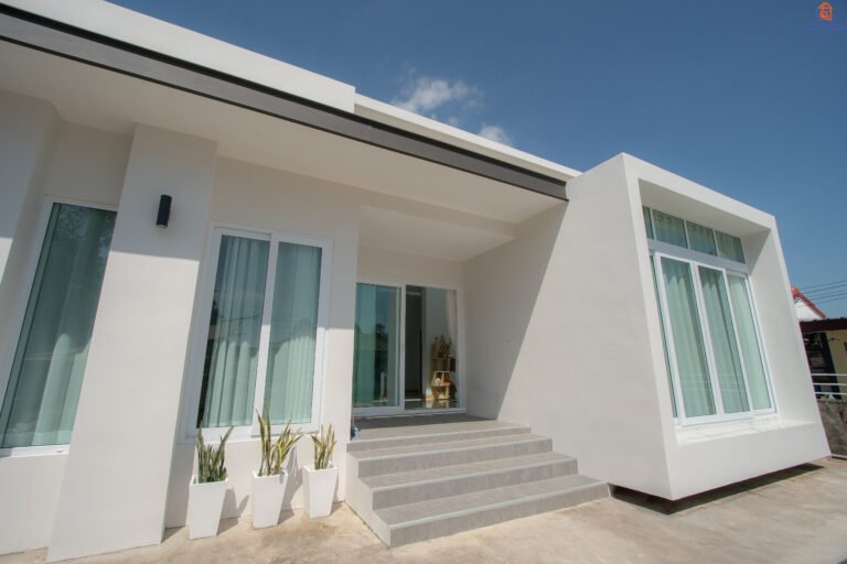 ส่งมอบบ้าน คุณธนายศ (อ.ส่องดาว จ.สกลนคร)