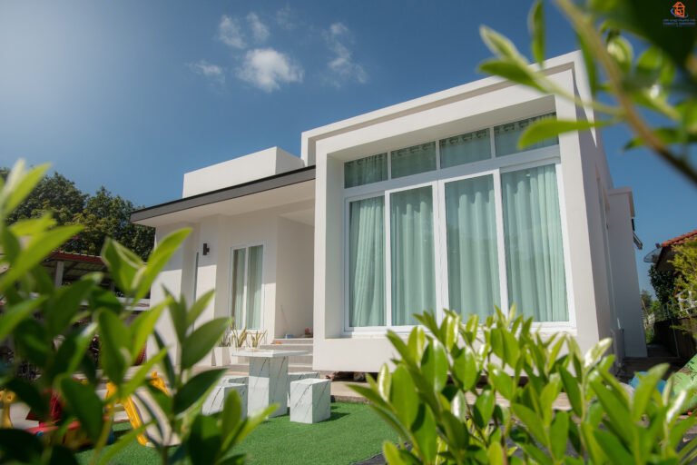 ส่งมอบบ้าน คุณธนายศ (อ.ส่องดาว จ.สกลนคร)