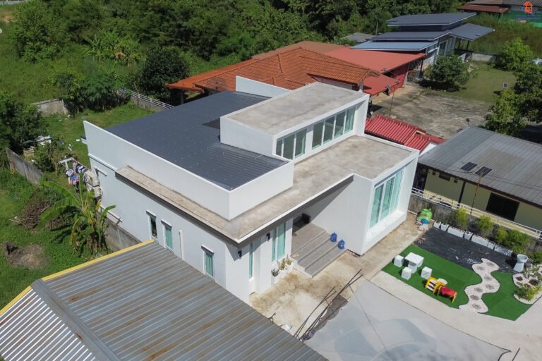 ส่งมอบบ้าน คุณธนายศ (อ.ส่องดาว จ.สกลนคร)