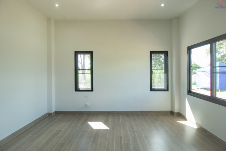 ส่งมอบบ้าน คุณปทุมทอง – ผลงานรับสร้างบ้าน อ.ปราสาท จ.สุรินทร์