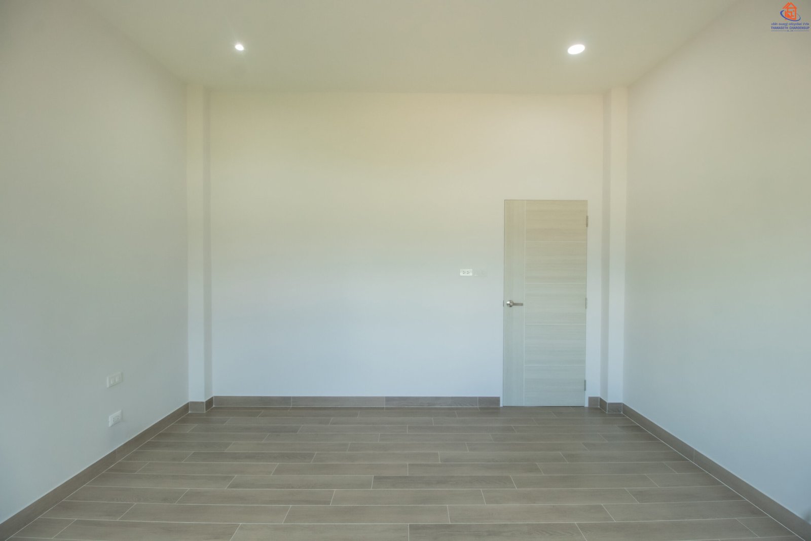 ส่งมอบบ้าน คุณปทุมทอง – ผลงานรับสร้างบ้าน อ.ปราสาท จ.สุรินทร์