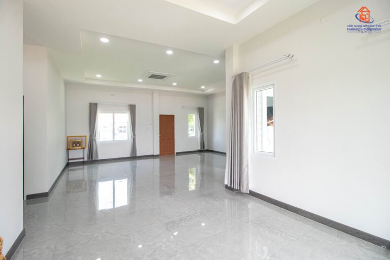 ส่งมอบบ้าน คุณปุณณดา – ผลงานสร้างบ้าน อ.เมืองสุรินทร์ จ.สุรินทร์