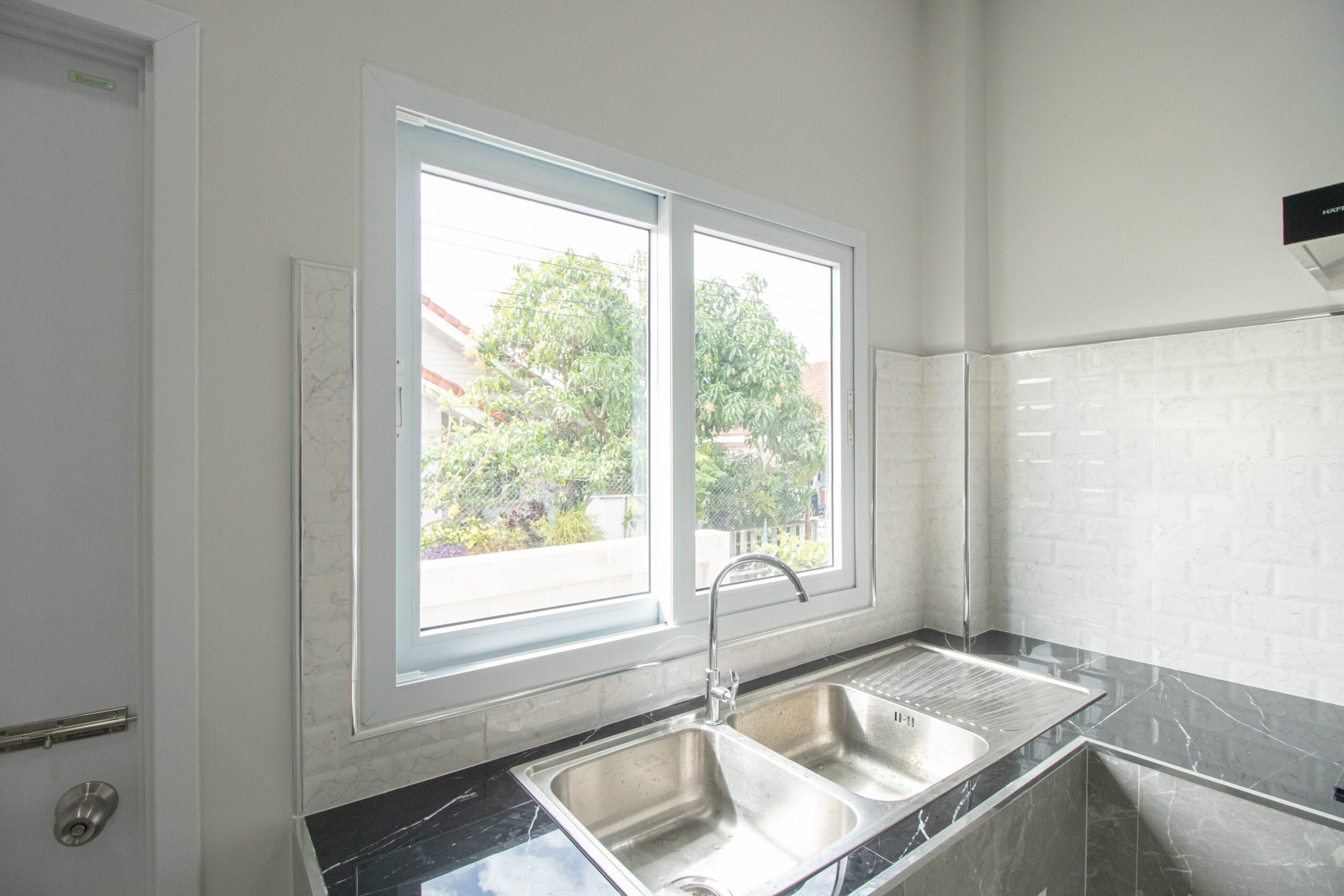 ส่งมอบบ้านคุณทัยวัน ผลงานรับสร้างบ้าน (อ.เมืองอุบลราชธานี จ.อุบลราชธานี)