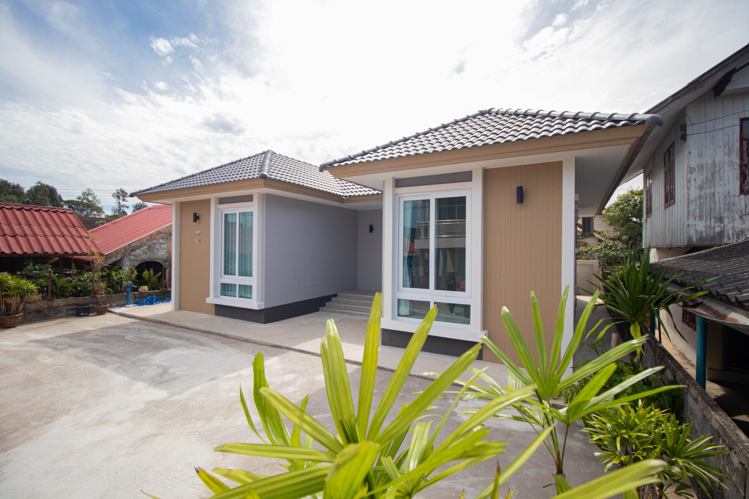 ส่งมอบบ้านคุณทัยวัน ผลงานรับสร้างบ้าน (อ.เมืองอุบลราชธานี จ.อุบลราชธานี)