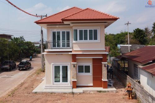 ส่งมอบบ้าน คุณกัญญารัตน์ (อ.วังสามหมอ จ.อุดรธานี)