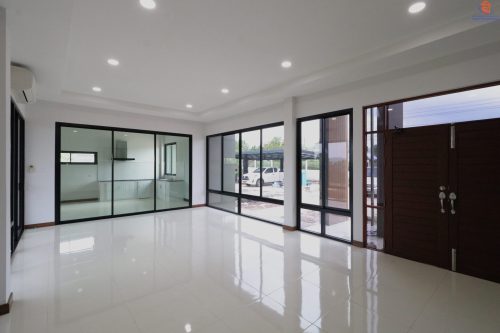 ส่งมอบบ้าน คุณเจนรบ (อ.ปากช่อง จ.นครราชสีมา)